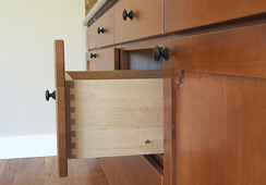 Quality wood cabinets, wooden drawers...
